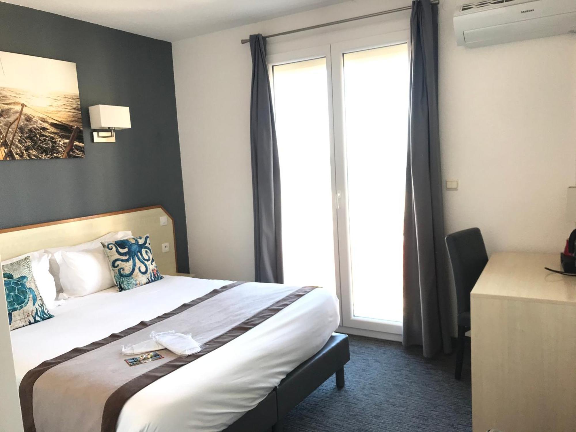 Le Regina Hotel Et Restaurant Canet-Plage Kültér fotó