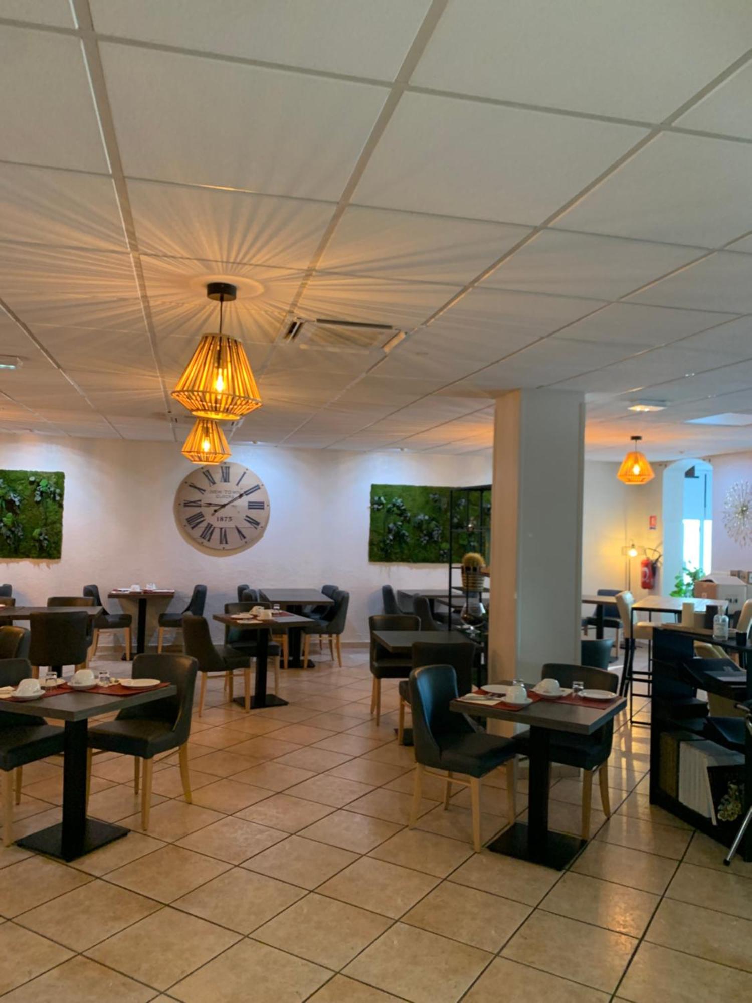 Le Regina Hotel Et Restaurant Canet-Plage Kültér fotó