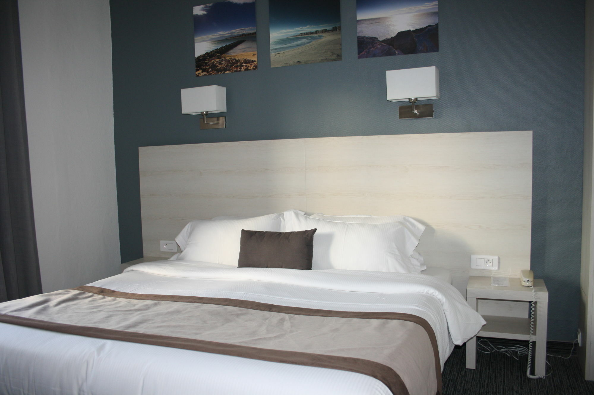 Le Regina Hotel Et Restaurant Canet-Plage Kültér fotó
